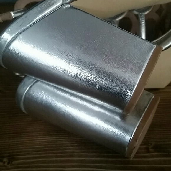 Fashion cute silver sandals - Picture 5 of 7